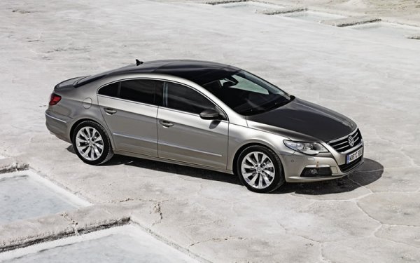 Volkswagen Passat CC.